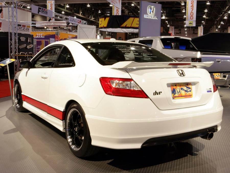  Honda Civic Si by DVR Concept 2005 года  (фото 3 из 3)